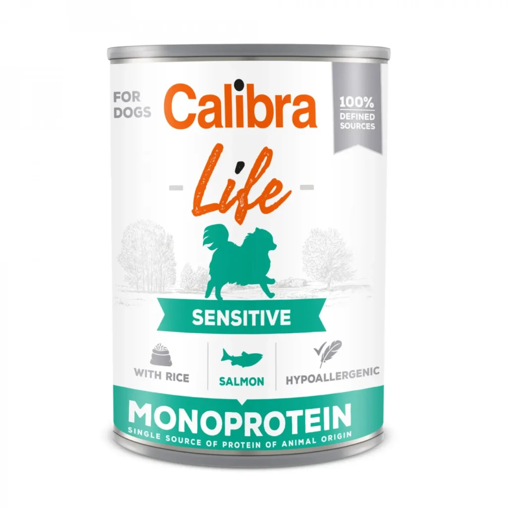Conservă de hrană umedă hipoalergenică Calibra Dog Life Sensitive cu somon și orez, pentru câini cu stomac sensibil.