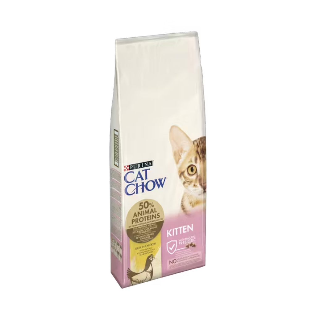 Sac de 15 kg cu hrană uscată Purina Cat Chow Kitten cu pui, pentru pui de pisică și pisici gestante.