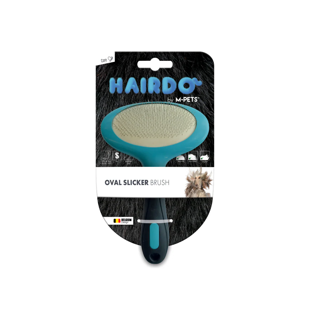 Perie slicker ovală M-Pets pentru îngrijirea blănii câinilor și pisicilor, cu mâner ergonomic și peri fini.