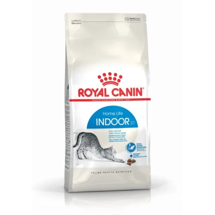 Sac de 2 kg hrană uscată Royal Canin Indoor 27 pentru pisici adulte crescute în casă.