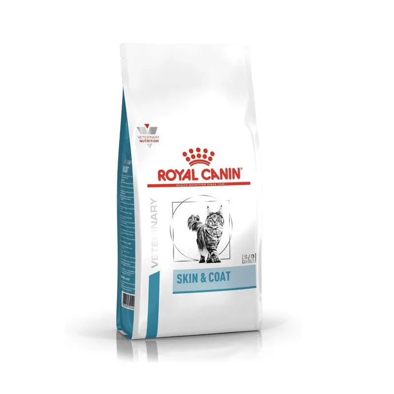 Sac de 1.5 kg hrană uscată dietetică Royal Canin Vet Care Skin & Coat pentru pisici cu sensibilități cutanate și blană deteriorată.